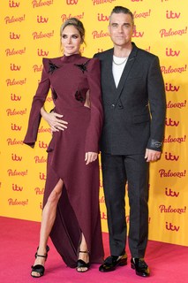 Ayda Field feet photo 3