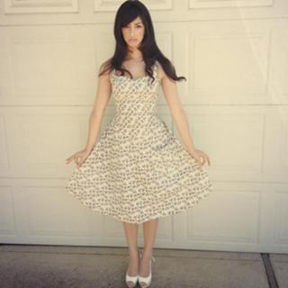 Ayden Mayeri feet photo 2