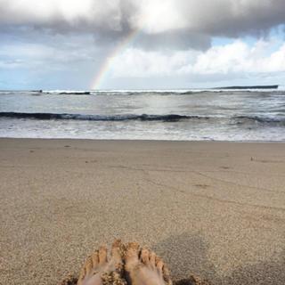 Ayelet Zurer feet photo thumbnail