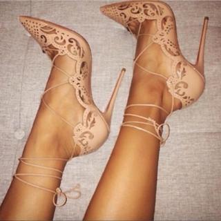 Ayem Nour feet photo thumbnail