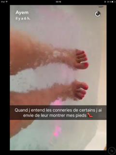 Ayem Nour feet photo thumbnail