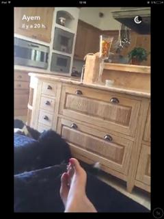 Ayem Nour feet photo thumbnail