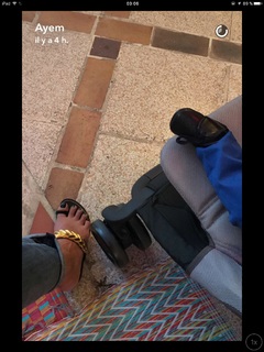 Ayem Nour feet photo thumbnail