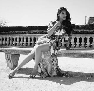 Ayem Nour feet photo thumbnail