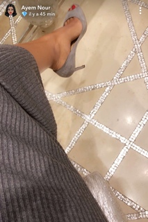 Ayem Nour feet photo thumbnail