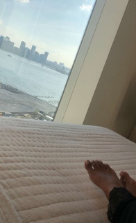 Ayem Nour feet photo thumbnail