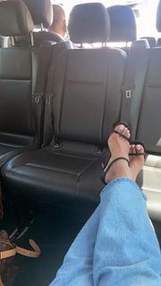 Ayem Nour feet photo thumbnail