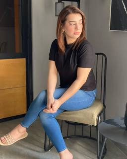 Ayesha Butt feet photo 20
