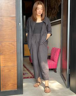 Ayesha Butt feet photo 18