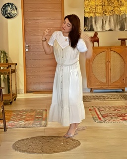 Ayesha Butt feet photo 5