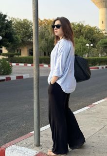 Ayesha Butt feet photo 19