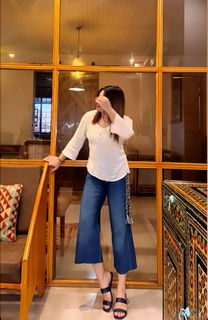 Ayesha Butt feet photo 18