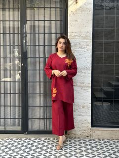 Ayesha Butt feet photo 10