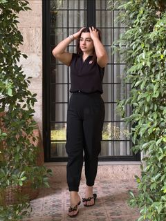 Ayesha Butt feet photo 18