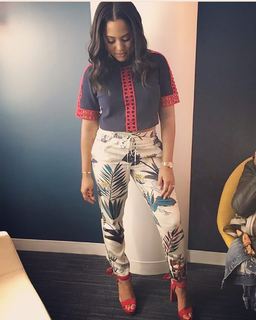 Ayesha Curry feet photo thumbnail