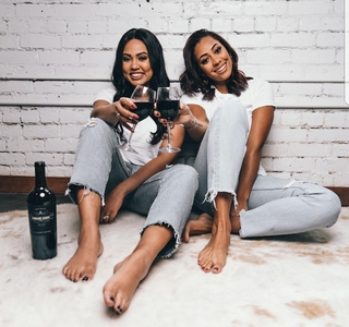 Ayesha Curry feet photo thumbnail