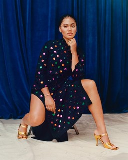 Ayesha Curry feet photo thumbnail
