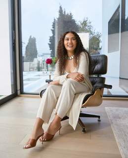 Ayesha Curry feet photo thumbnail