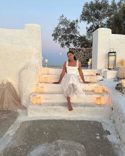 Ayesha Curry feet photo thumbnail