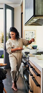 Ayesha Curry feet photo thumbnail