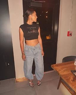 Ayesha Curry feet photo thumbnail