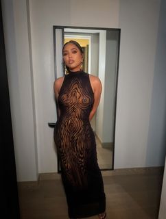 Ayesha Curry feet photo thumbnail