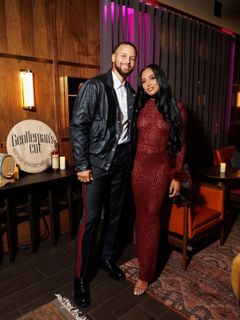 Ayesha Curry feet photo thumbnail
