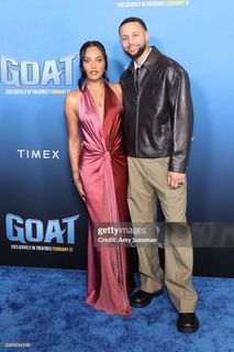Ayesha Curry feet photo 19