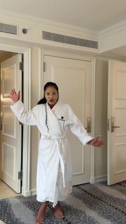 Ayesha Curry feet photo 2