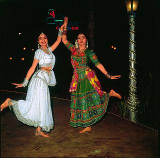 Ayesha Jhulka feet photo 13