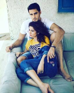 Ayesha Omer feet photo thumbnail