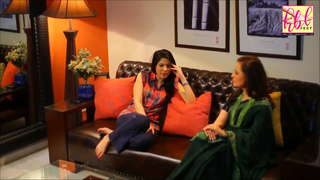 Ayesha Omer feet photo thumbnail