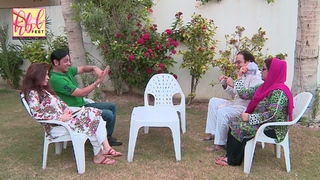 Ayesha Omer feet photo thumbnail