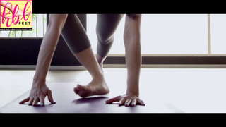 Ayesha Omer feet photo thumbnail