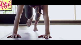 Ayesha Omer feet photo thumbnail