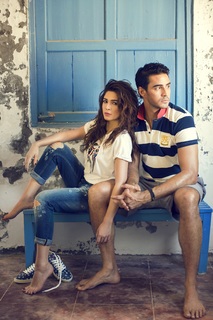 Ayesha Omer feet photo thumbnail