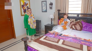 Ayesha Omer feet photo thumbnail