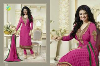 Ayesha Takia feet photo thumbnail