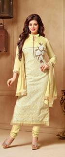 Ayesha Takia feet photo thumbnail