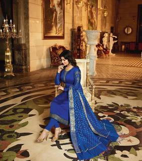 Ayesha Takia feet photo thumbnail