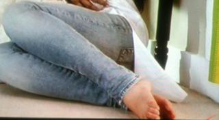 Ayesha Takia feet photo thumbnail