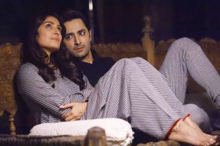 Ayeza Khan feet photo thumbnail