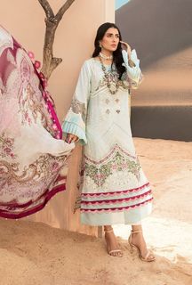 Ayeza Khan feet photo thumbnail