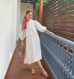 Ayeza Khan feet photo thumbnail