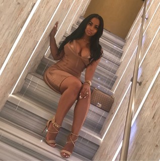 Ayisha Diaz feet photo thumbnail