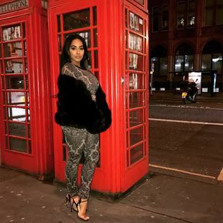 Ayisha Diaz feet photo thumbnail