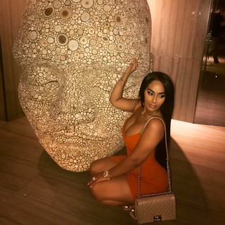 Ayisha Diaz feet photo thumbnail