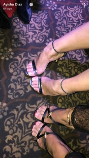 Ayisha Diaz feet photo thumbnail