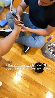 Ayisha Diaz feet photo thumbnail