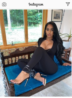 Ayisha Diaz feet photo thumbnail